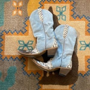 Idyllwind Snip Toe Boots